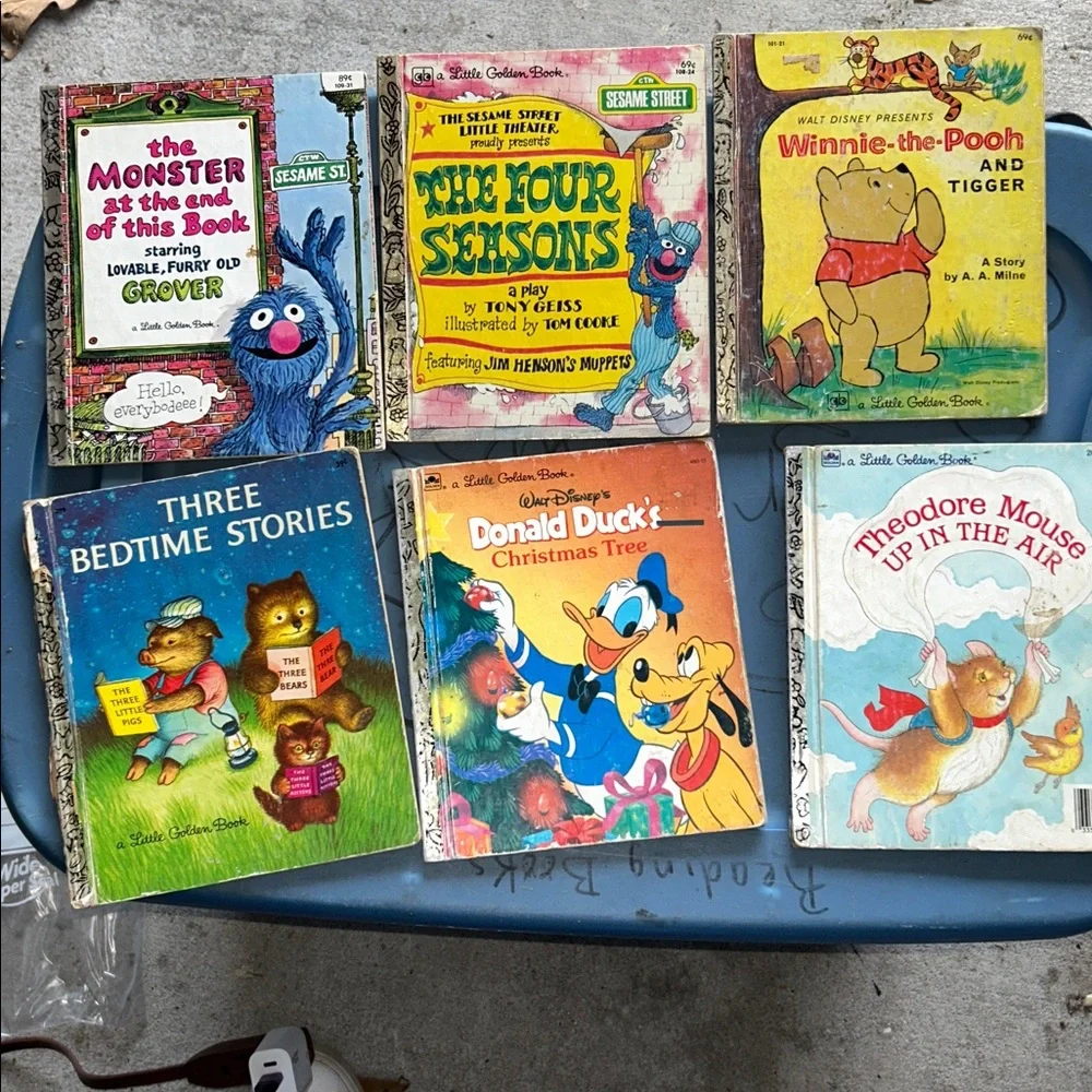 A Lot of Six “Little Golden Books” - Picture 2 of 4